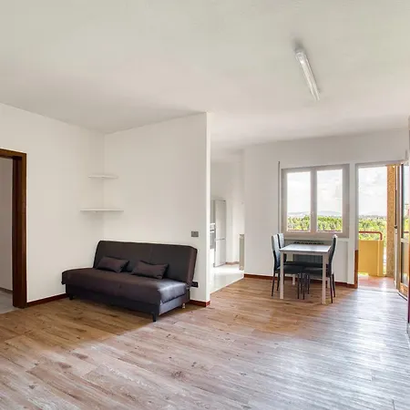 Elegant In Apartamento